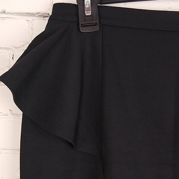 BUFFALO DAVID BITTON SKIRT SIZE MEDIUM